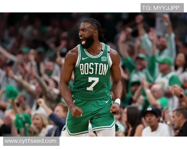 杰伦·布朗：全队拼下来的胜利没有比这更开心的了 继续学习进步