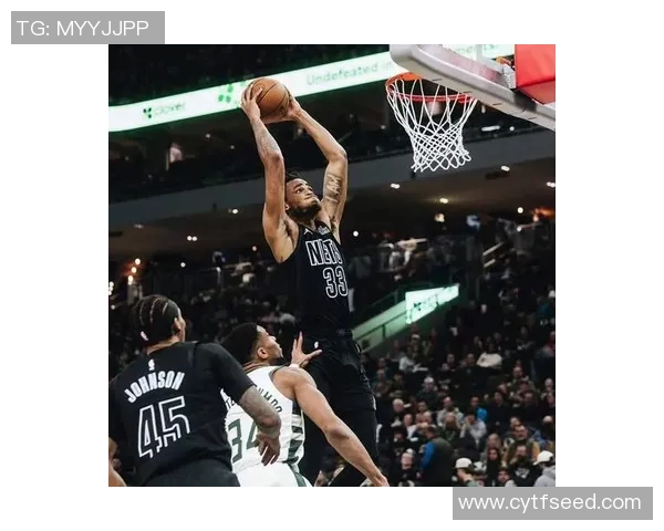 雄鹿官方晒字母哥数据海报:29分8篮板宣告回归